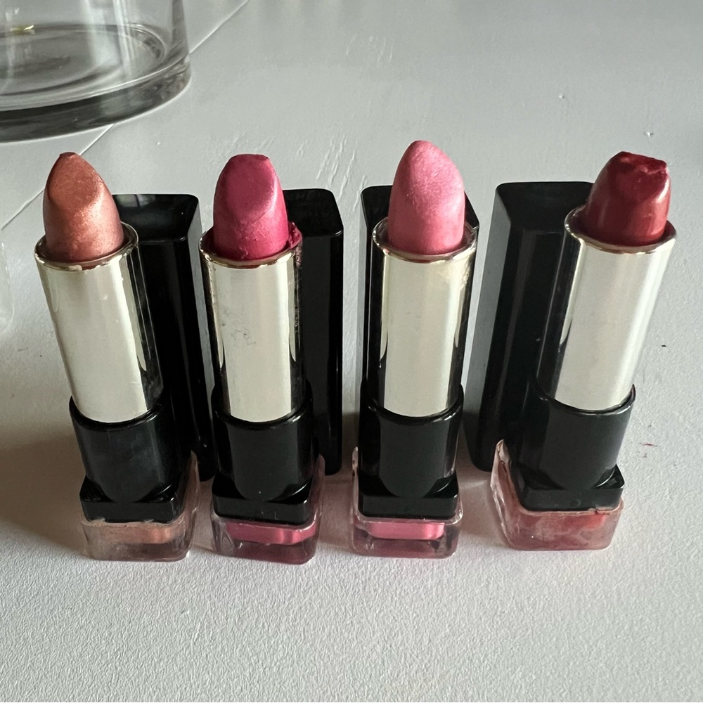 Paula Dorf Set of 4 Lipsticks - Pink, Red, and Nude Shades